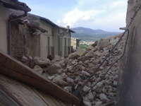 il paese di Casentino in provincia di L'Aquila dopo il terremoto