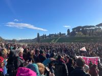 manifetazione roma 25 novembre